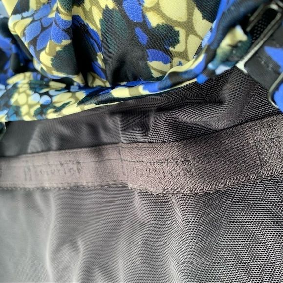 EUC Silhouette Solutions 1 PC Floral Swimsuit - Picture 8 of 14